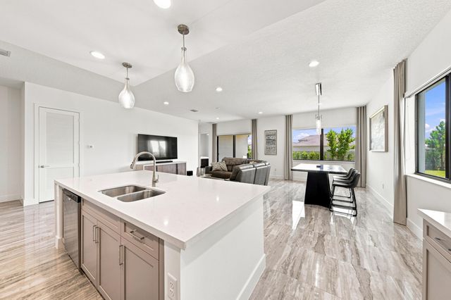 5282 NEVOLA Avenue, Ave Maria, FL 34142