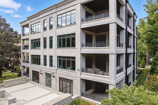 1576 Cherokee Rd 2, Louisville, KY 40205