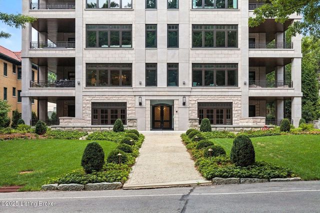 1576 Cherokee Rd 2, Louisville, KY 40205