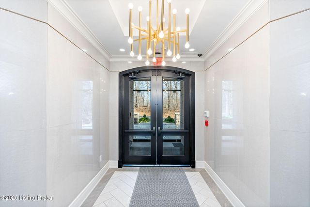 1576 Cherokee Rd 2, Louisville, KY 40205