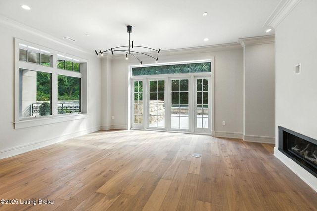 1576 Cherokee Rd 2, Louisville, KY 40205