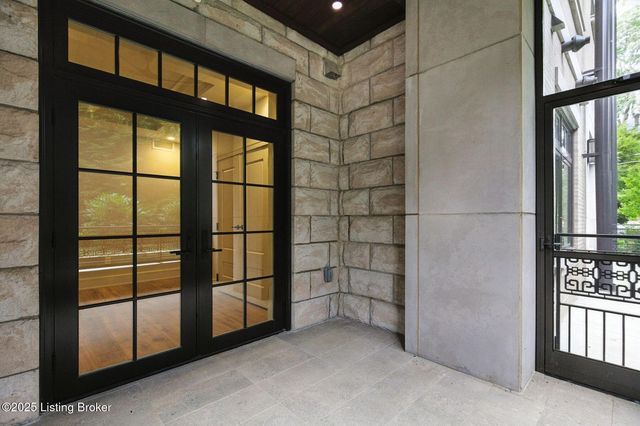 1576 Cherokee Rd 2, Louisville, KY 40205