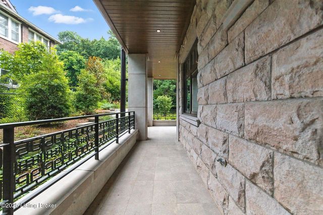 1576 Cherokee Rd 2, Louisville, KY 40205