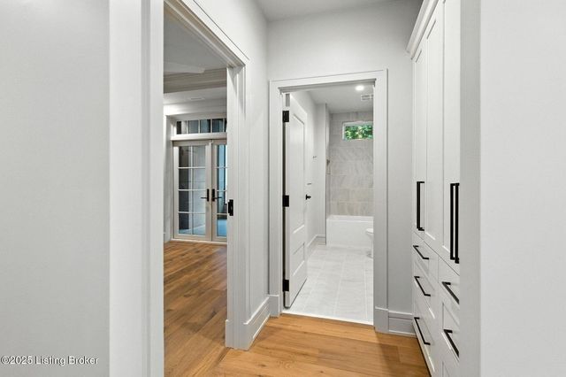 1576 Cherokee Rd 2, Louisville, KY 40205