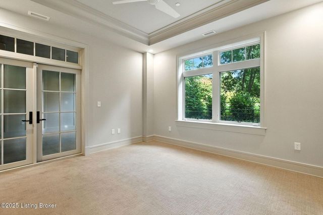 1576 Cherokee Rd 2, Louisville, KY 40205