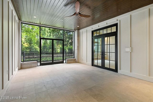 1576 Cherokee Rd 2, Louisville, KY 40205