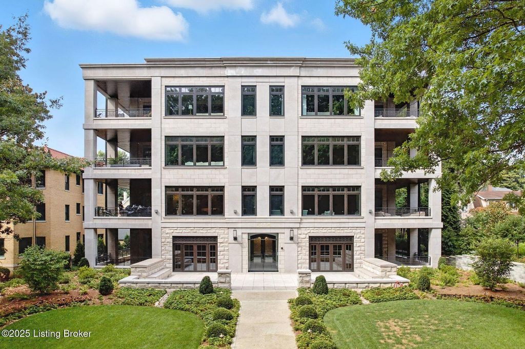 1576 Cherokee Rd 2, Louisville, KY 40205