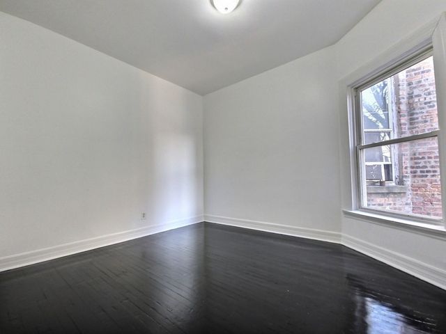 3929 W Van Buren Street, Chicago, IL 60624