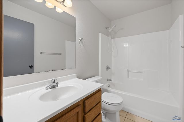 4810 PATRICIA ST, Rapid City, SD 57703