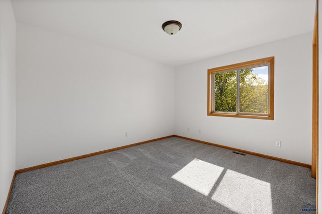 4810 PATRICIA ST, Rapid City, SD 57703