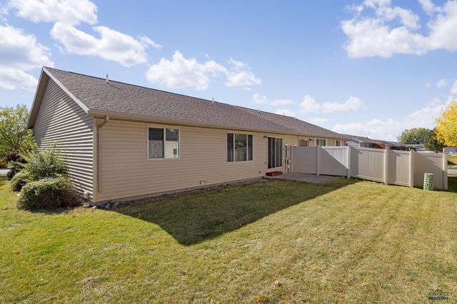 4810 PATRICIA ST, Rapid City, SD 57703