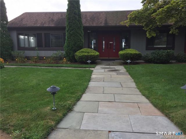 21 Harbour Village C, Branford, CT 06405