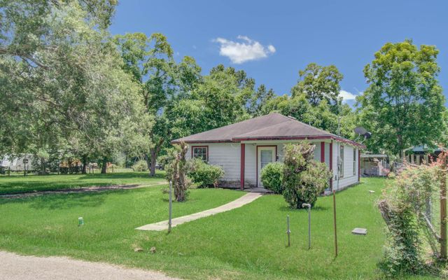 819 Baker Circle, Liberty, TX 77575