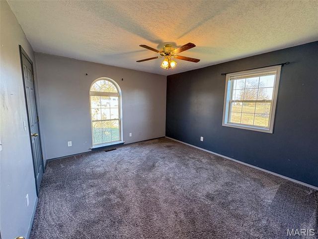 2488 County Road 450, Poplar Bluff, MO 63901