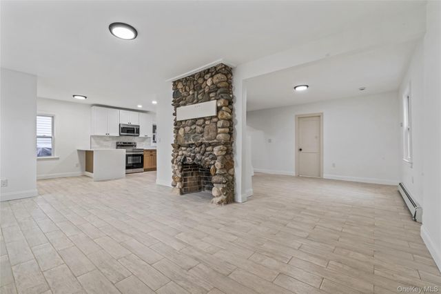 3322 Parkway Drive, Baldwin, NY 11510