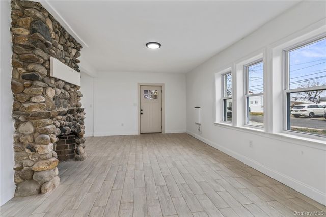 3322 Parkway Drive, Baldwin, NY 11510