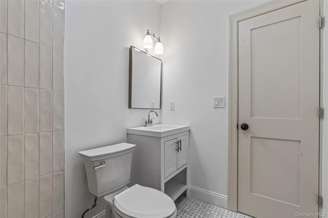 3322 Parkway Drive, Baldwin, NY 11510