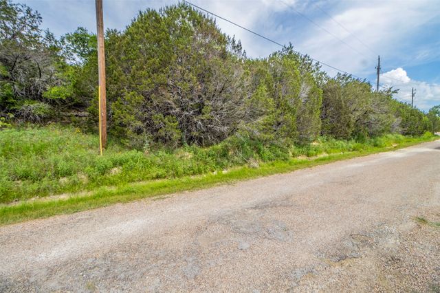 5601 Murphy Court, Granbury, TX 76048