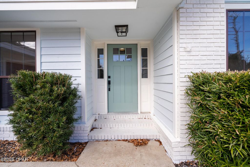 4021 Osprey Point Point, Panama City, FL 32409