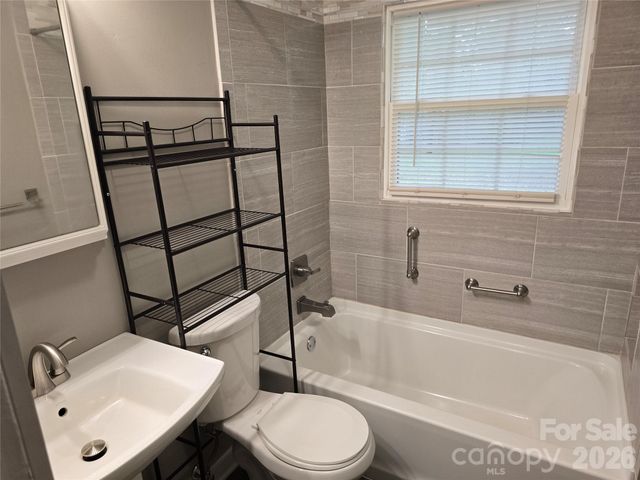 127 Northview Dorsey Street, Rutherfordton, NC 28139