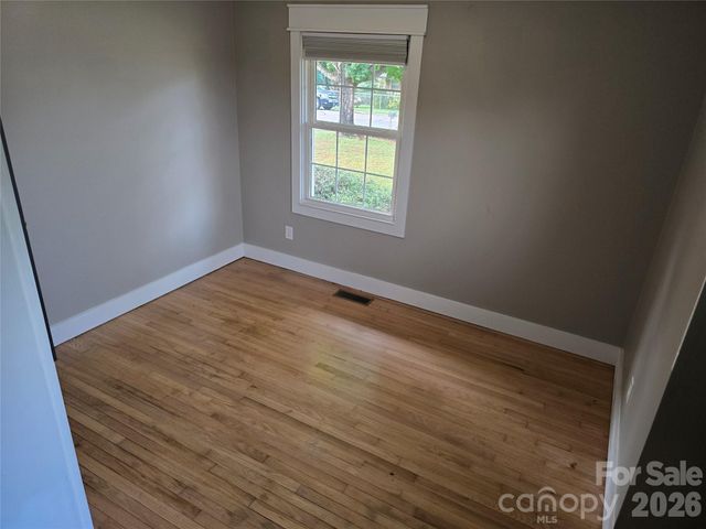 127 Northview Dorsey Street, Rutherfordton, NC 28139