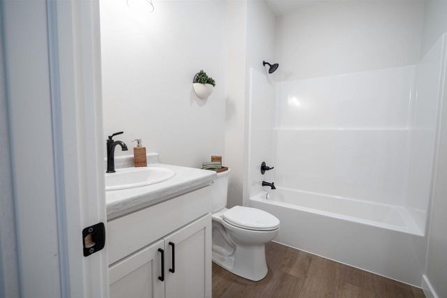 126 BENNINGTON COURT, Plover, WI 54467