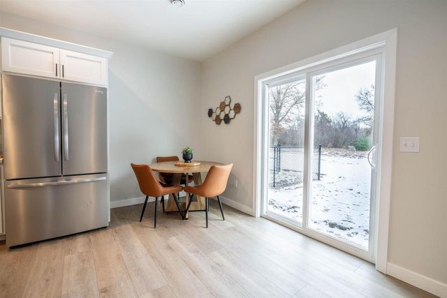 126 BENNINGTON COURT, Plover, WI 54467