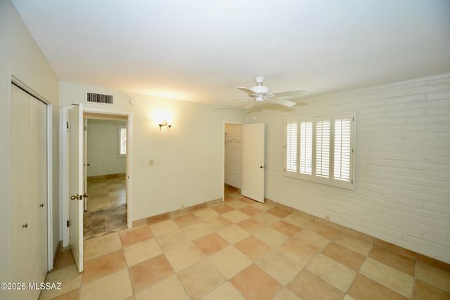 747 S La Huerta, Green Valley, AZ 85614