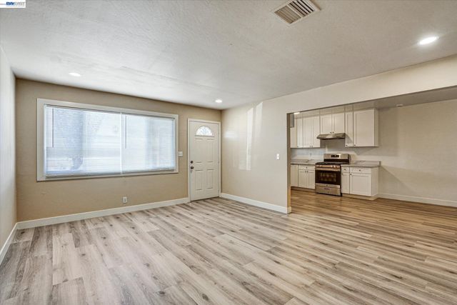 452 Wilshire Avenue, Vallejo, CA 94591