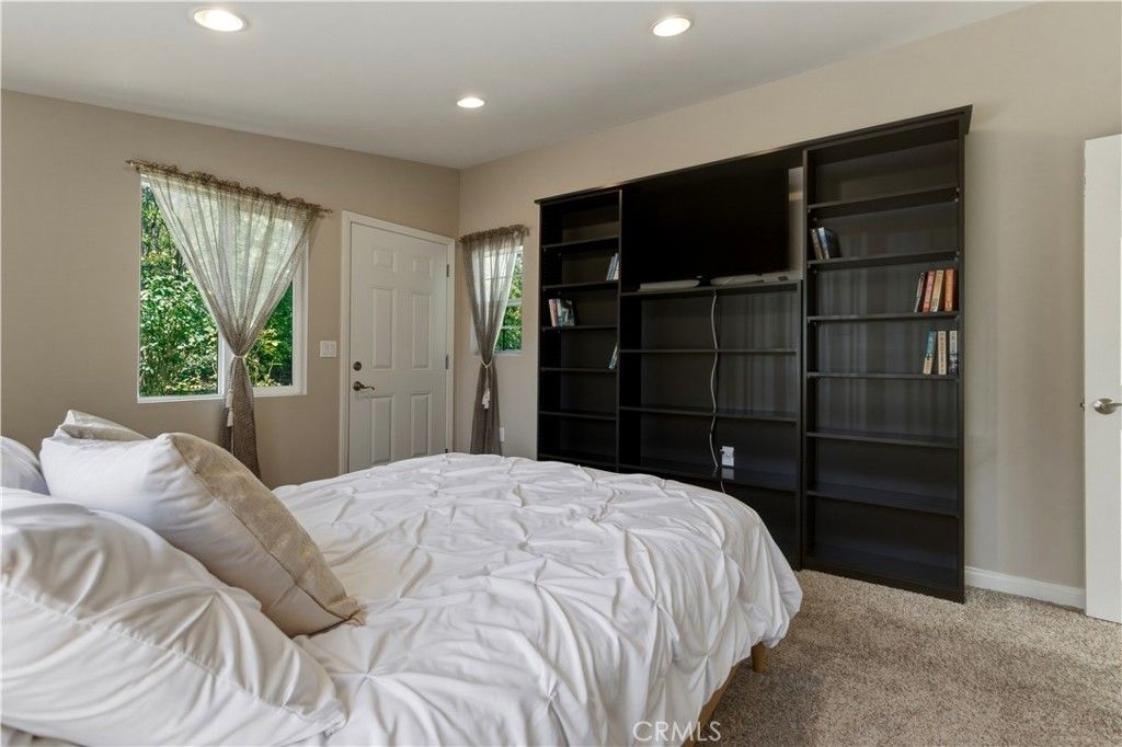 Image 42 of property listing at 1611 Hillcrest, Fallbrook, CA 92028