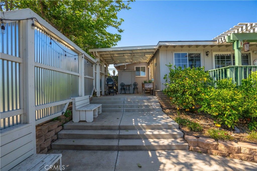 Image 60 of property listing at 1611 Hillcrest, Fallbrook, CA 92028