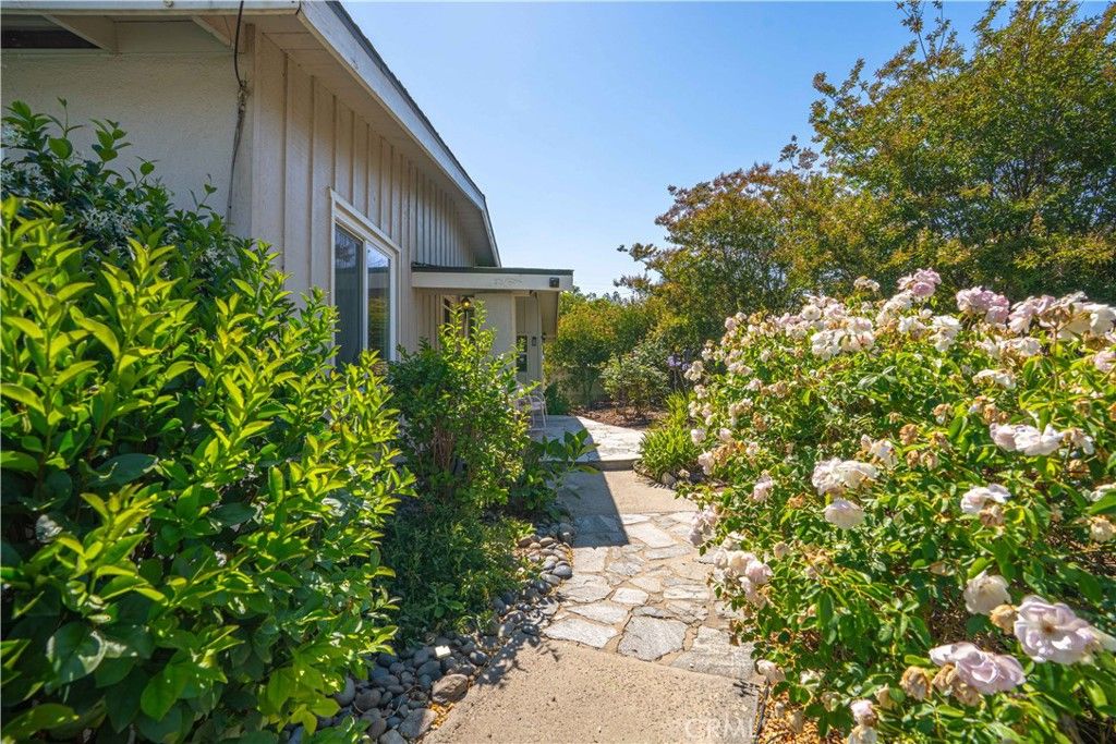 Image 7 of property listing at 1611 Hillcrest, Fallbrook, CA 92028