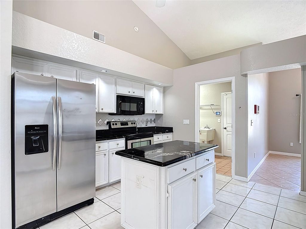 Image 24 of property listing at 3310 DELTONA, Spring Hill, FL 34606