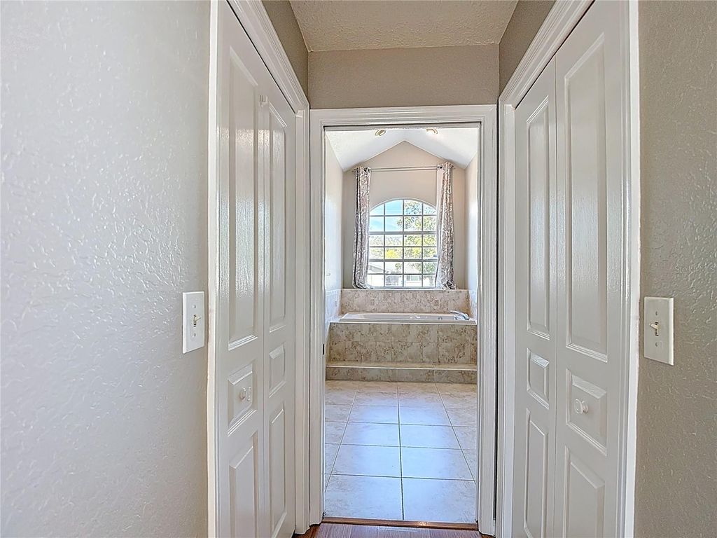 Image 40 of property listing at 3310 DELTONA, Spring Hill, FL 34606