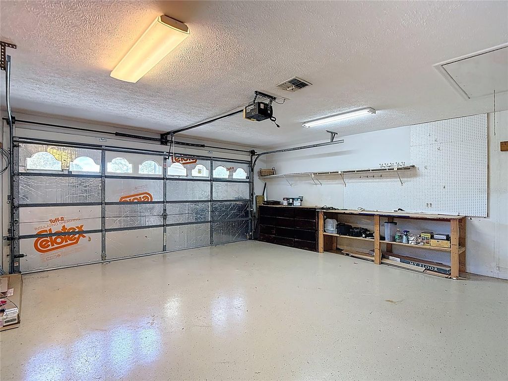 Image 63 of property listing at 3310 DELTONA, Spring Hill, FL 34606