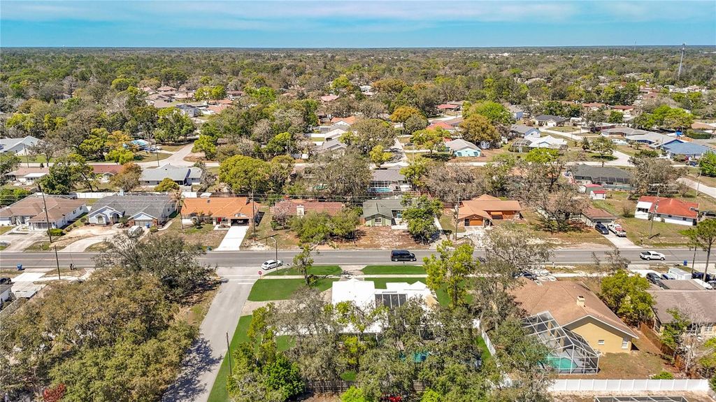 Image 86 of property listing at 3310 DELTONA, Spring Hill, FL 34606