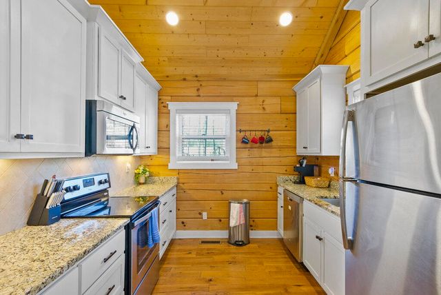 11830 U.S. 41, Monteagle, TN 37356