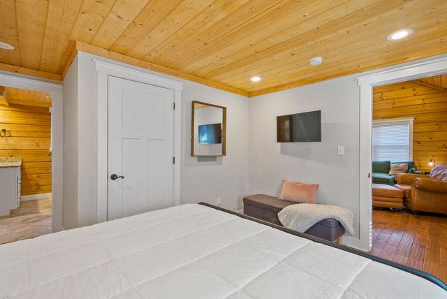 11830 U.S. 41, Monteagle, TN 37356