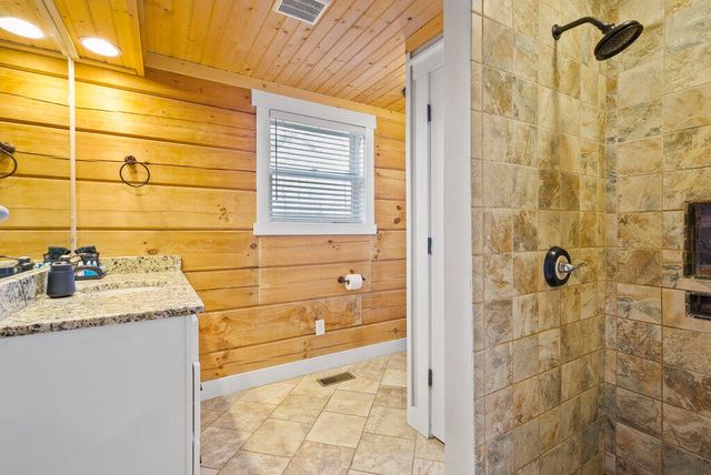 11830 U.S. 41, Monteagle, TN 37356