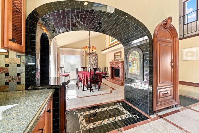 15800 Simoni Drive, San Jose, CA 95127