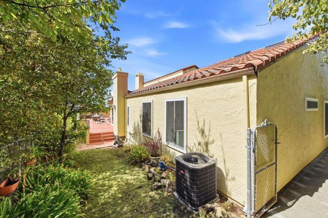 15800 Simoni Drive, San Jose, CA 95127