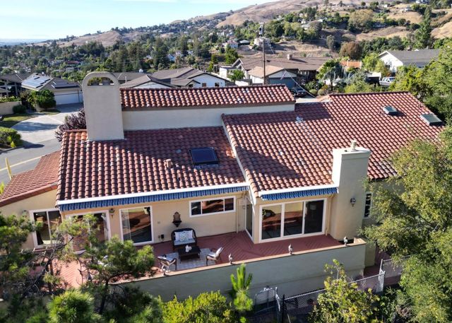 15800 Simoni Drive, San Jose, CA 95127
