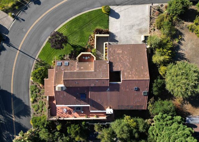15800 Simoni Drive, San Jose, CA 95127