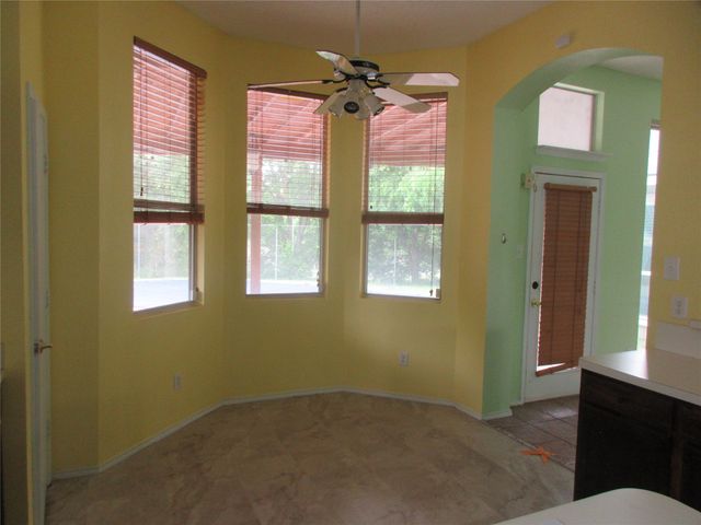 214 Westbrook Drive, Arlington, TX 76002