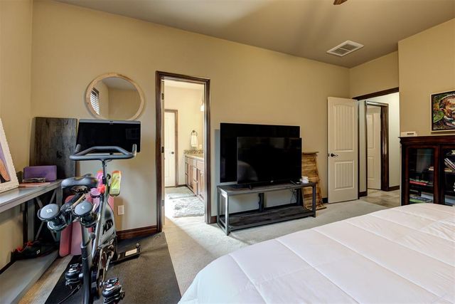 3604 Wayfield Avenue, Oklahoma City, OK 73179