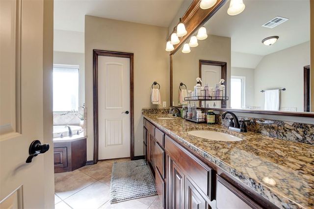 3604 Wayfield Avenue, Oklahoma City, OK 73179