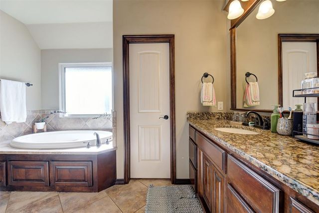 3604 Wayfield Avenue, Oklahoma City, OK 73179