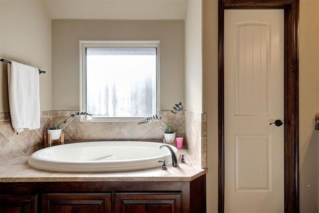 3604 Wayfield Avenue, Oklahoma City, OK 73179