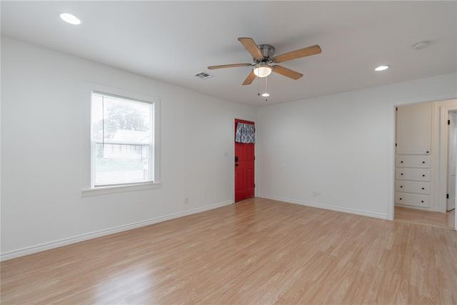 222 W Ercoupe Drive, Oklahoma City, OK 73110