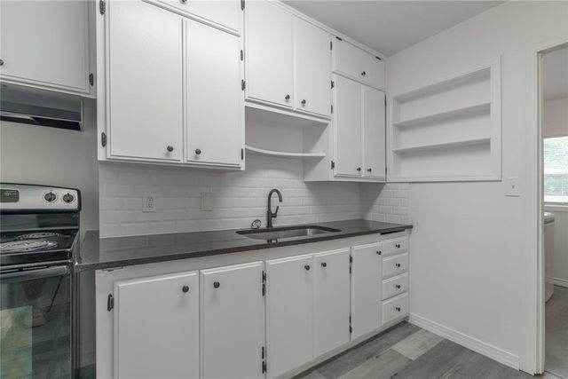 222 W Ercoupe Drive, Oklahoma City, OK 73110